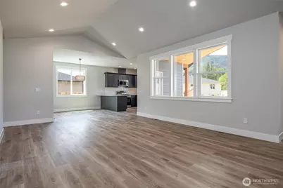 6511 Watson Loop, Maple Falls, WA 98266 - Photo 5