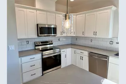 2526 1st Street SE, East Wenatchee, WA 98802 - Photo 7