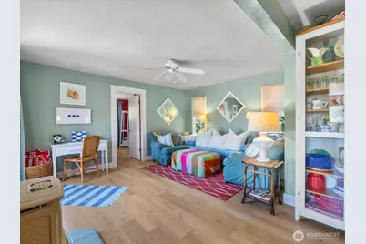 176 N N Maple Street, Camano Island, WA 98282 - Photo 3