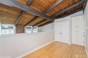 3717 Beach Dr SW, Seattle, WA 98116 - Photo 9