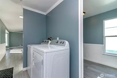 210 37th St SE #8, Auburn, WA 98002 - Photo 17