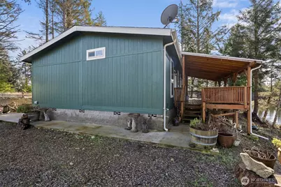 4 Lakeview Lane, South Bend, WA 98586 - Photo 35