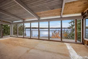 8001 W Mercer Way, Mercer Island, WA 98040 - Photo 19