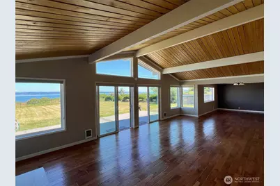 1412 Bonnie View Acres Road, Oak Harbor, WA 98277 - Photo 5