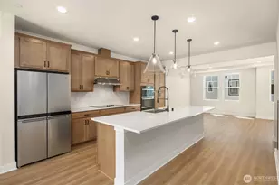 9017 NE 203rd Ct, Bothell, WA 98011 - Photo 5