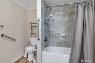 900 29th St SE, Auburn, WA 98002 - Photo 23