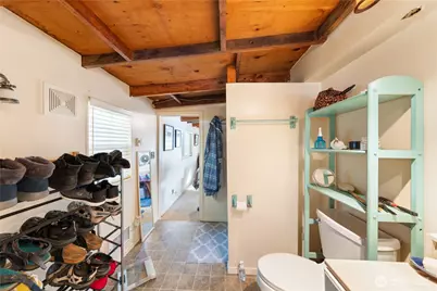 17546 Tonkon View Lane, La Conner, WA 98257 - Photo 13