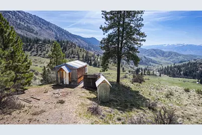 9640 Nahahum Canyon Road, Cashmere, WA 98815 - Photo 13