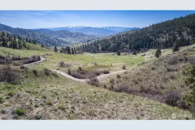 9640 Nahahum Canyon Road, Cashmere, WA 98815 - Photo 23