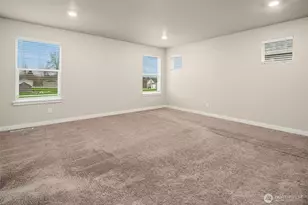 1541 27th St NW, Puyallup, WA 98371 - Photo 11