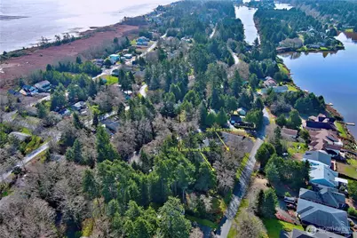 308 Lake View Loop NE, Ocean Shores, WA 98569 - Photo 3