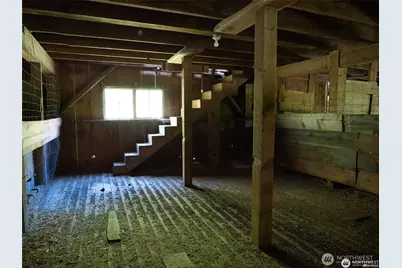 39297 Halverson Canyon Road N, Creston, WA 99117 - Photo 9