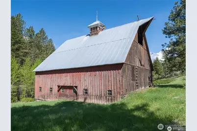39297 Halverson Canyon Road N, Creston, WA 99117 - Photo 5