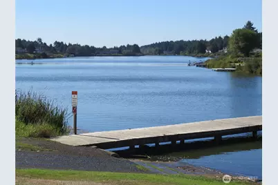 490 Dolphin Avenue NE, Ocean Shores, WA 98569 - Photo 37