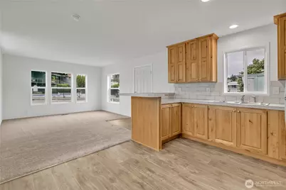 3219 S 181st Place #127, SeaTac, WA 98188 - Photo 11