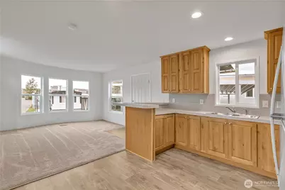 18320 35th Place S #384, SeaTac, WA 98188 - Photo 11