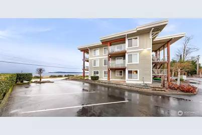 8075 Harborview Road #101, Blaine, WA 98230 - Photo 29