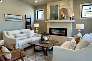 570 Creston Ct, Bellingham, WA 98226 - Photo 3