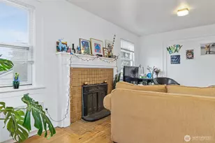 2209 E Roanoke St, Seattle, WA 98112 - Photo 9