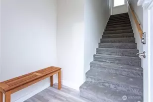 1024 N 8th St, Mount Vernon, WA 98273 - Photo 3