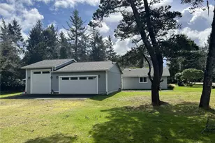 29408 O St, Ocean Park, WA 98640 - Photo 3