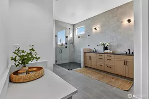 15221 210th Ave E, Bonney Lake, WA 98391 - Photo 9