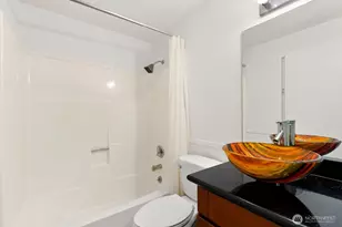 12389 SE 41st Ln, Bellevue, WA 98006 - Photo 19