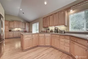 81 Windrose Dr, Port Ludlow, WA 98365 - Photo 13