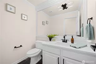 11019 NE 104th St, Kirkland, WA 98033 - Photo 19