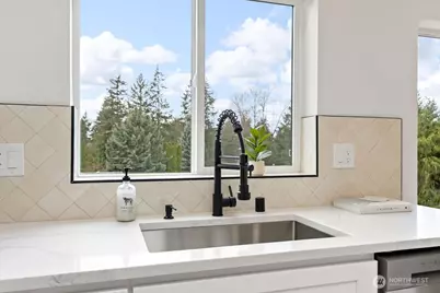 2500 370th Street #183, Federal Way, WA 98023 - Photo 17