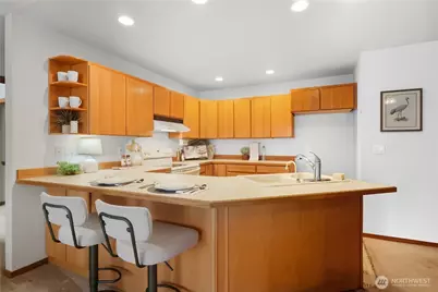 260 Dolphin Avenue NE, Ocean Shores, WA 98569 - Photo 3