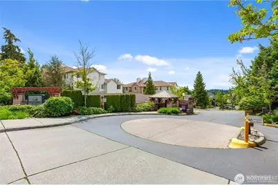 15026 40th Avenue W #8-202, Lynnwood, WA 98087 - Photo 1