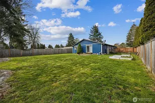 15815 121st Ave Ct E, Puyallup, WA 98374 - Photo 3