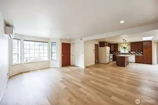 15815 121st Ave Ct E, Puyallup, WA 98374 - Photo 5