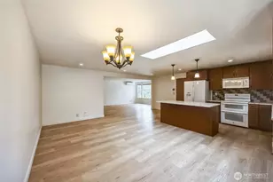 15815 121st Ave Ct E, Puyallup, WA 98374 - Photo 9