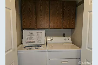 13626 NE 7th Street #F-9, Bellevue, WA 98005 - Photo 13