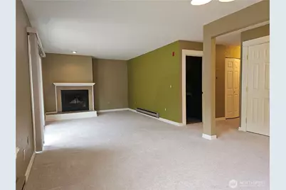 13626 NE 7th Street #F-9, Bellevue, WA 98005 - Photo 7