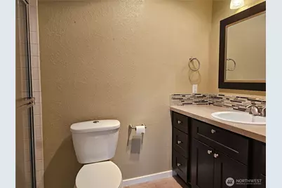 13626 NE 7th Street #F-9, Bellevue, WA 98005 - Photo 9