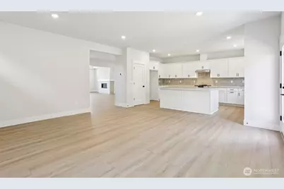 328 182nd Place SE, Bothell, WA 98012 - Photo 9