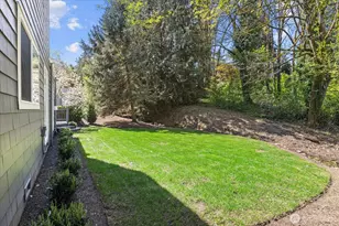 1825 112th Ave NE, Bellevue, WA 98004 - Photo 35