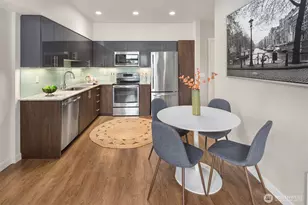 1085 103rd Ave NE, Bellevue, WA 98004 - Photo 7