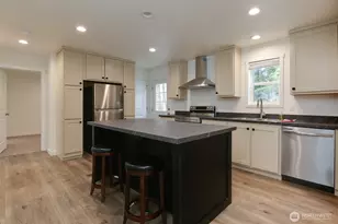 464 Sycamore Rd, Coupeville, WA 98239 - Photo 15