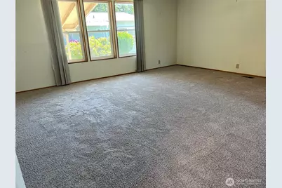 156 NE Zodiac Lane, Bremerton, WA 98311 - Photo 7
