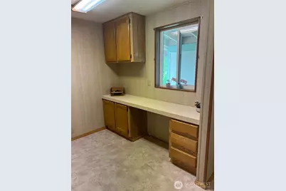 156 NE Zodiac Lane, Bremerton, WA 98311 - Photo 17