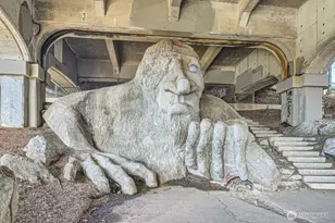 2309 N Northlake Way, Seattle, WA 98103 - Photo 27