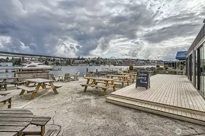 2309 N Northlake Way #5, Seattle, WA 98103 - Photo 17