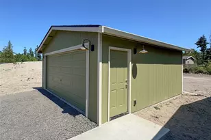 41 Butterfly Ln, Sequim, WA 98382 - Photo 37