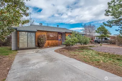 219 K Street SW, Quincy, WA 98848 - Photo 1