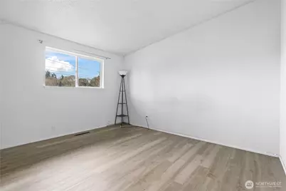 1038 108th Street S, Tacoma, WA 98444 - Photo 15