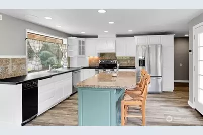 2210 Martin Road, Mount Vernon, WA 98273 - Photo 15